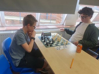 U14-r3-2