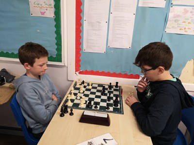 u12-r2-3