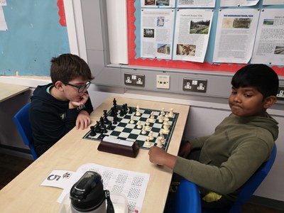 u12-r3-2