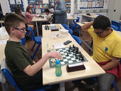 U18-4