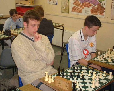 Richard Morrow and James Wu playing in the Senior Schools Competition